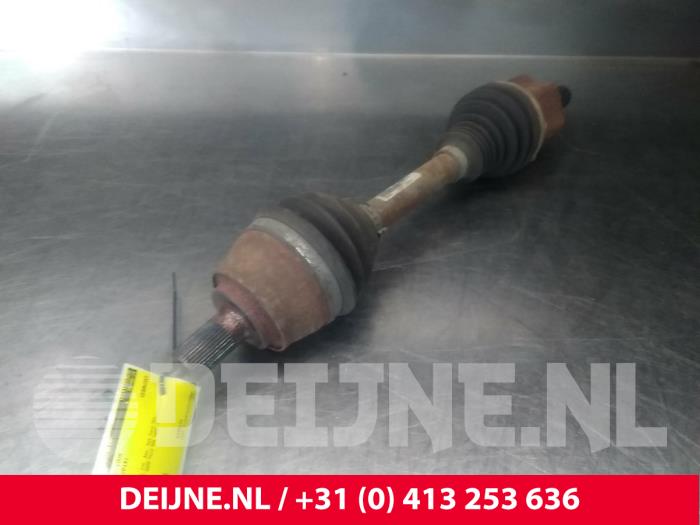 Volvo V40 Antriebswelle links vorne O21004