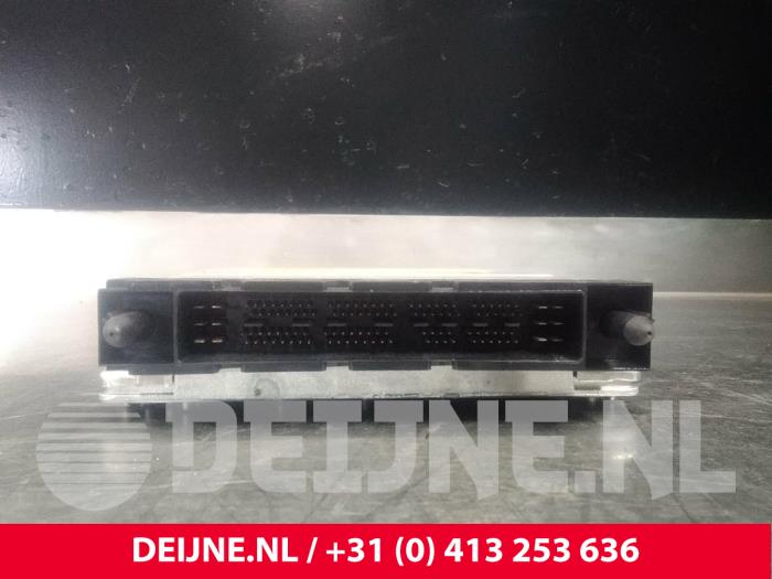 Gebruikte Computer Motormanagement Volvo S80 (TR/TS) 2.4 D5 20V Prijs € 70,00 Margeregeling aangeboden door van Deijne Onderdelen Uden B.V.