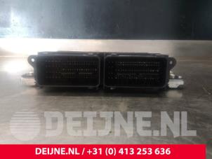 Volvo S80 Engine management computer O21669 photo 2