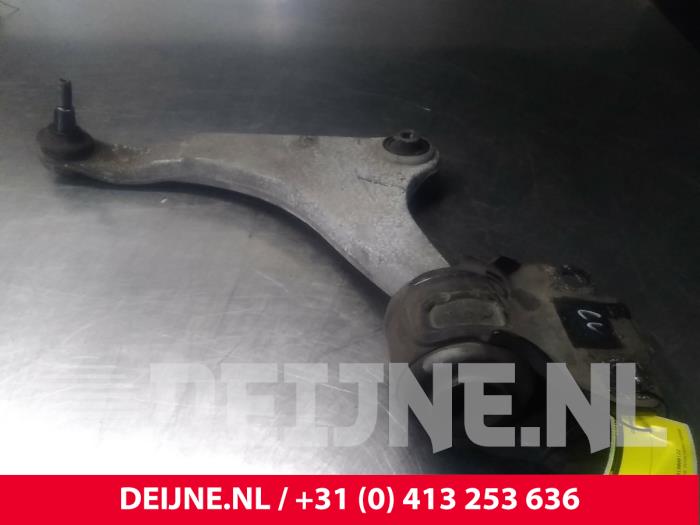 Volvo S80 Querlenker unten links vorne O21706