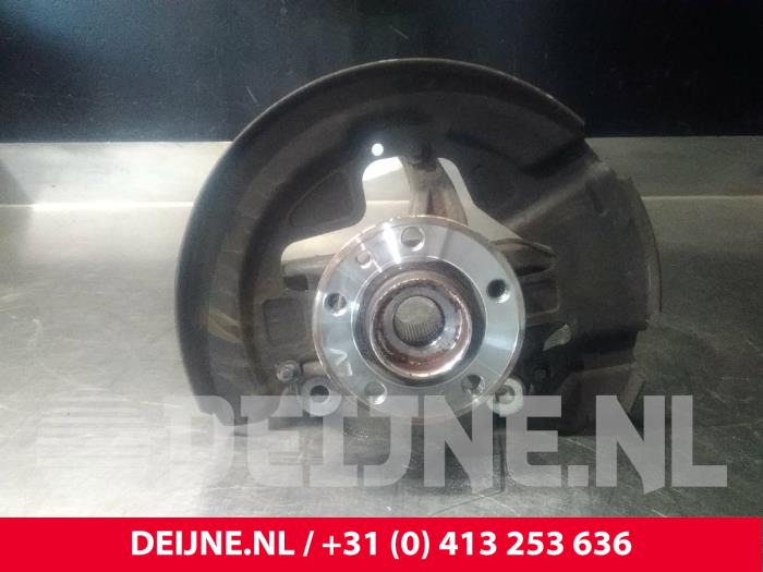 Volvo S80 Achsschenkel links vorne O21710