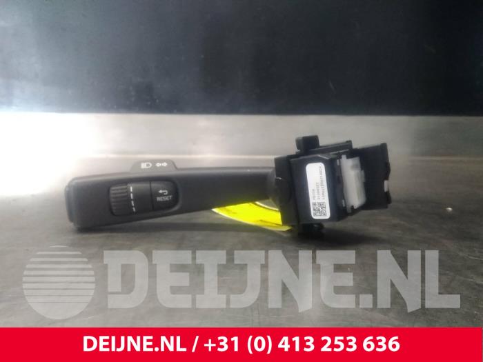 Volvo V40 Richtingaanwijzer Schakelaar O21736