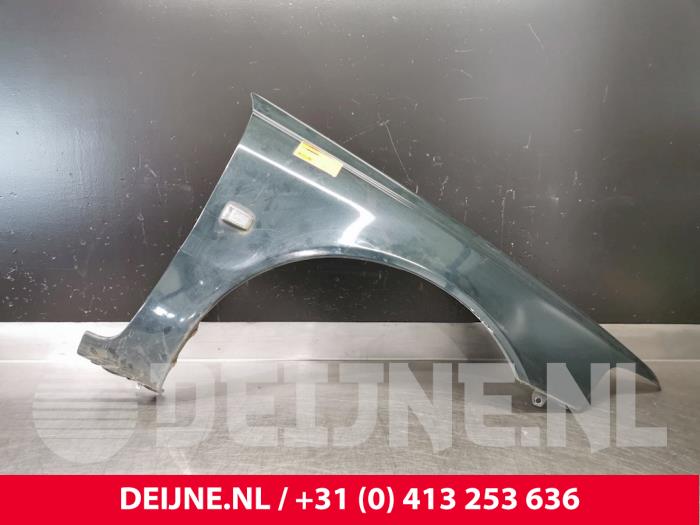 Volvo V40 Scherm rechts-voor O21799