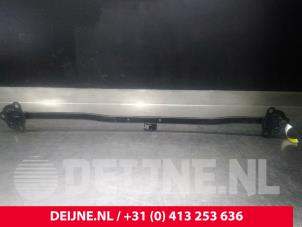 Volvo V40 Tiebar O21856 photo 2