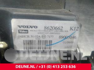 Volvo S80 Koplamp links O22089 foto 3