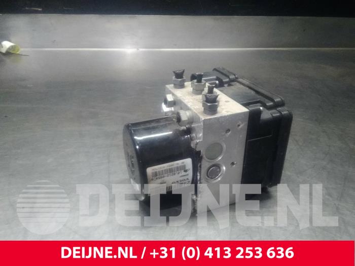Volvo XC60 ABS Pumpe O22453