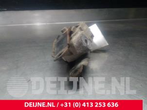 Gebruikte Motorrubber Volvo XC60 I (DZ) 2.4 D3/D4 20V AWD Prijs € 25,00 Margeregeling aangeboden door van Deijne Onderdelen Uden B.V.