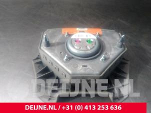 Volvo XC90 Left airbag (steering wheel) O22519 photo 2