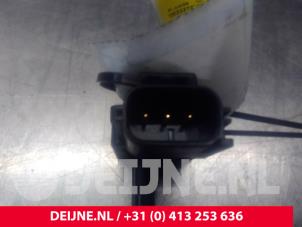 Volvo V70 Particulate filter sensor O22915 photo 3