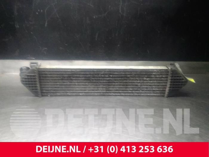 Gebruikte Intercooler Volvo V40 (MV) 1.6 D2 Prijs € 70,00 Margeregeling aangeboden door van Deijne Onderdelen Uden B.V.