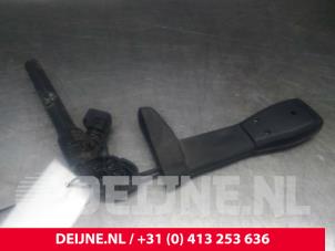 Volvo V70 Front seatbelt buckle, right O23525 photo 2