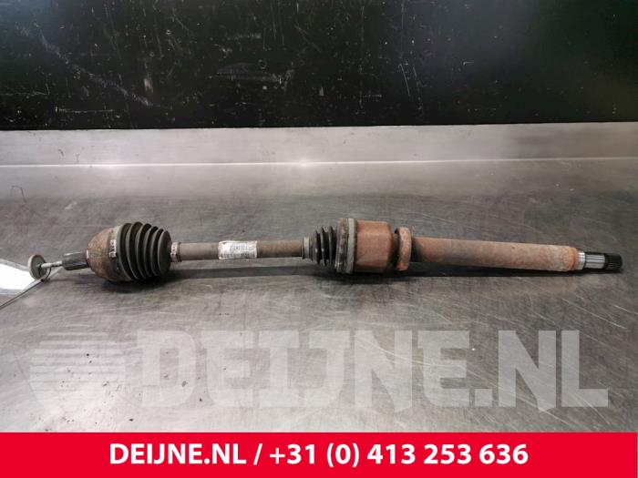 Volvo V70 Aandrijfas rechts-voor O23591
