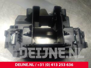 Volvo V60 Steering column stalk O23717 photo 2
