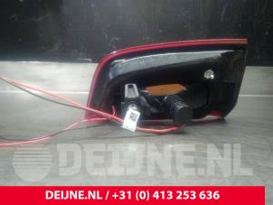 Volvo S60 Taillight, left O23739 photo 2