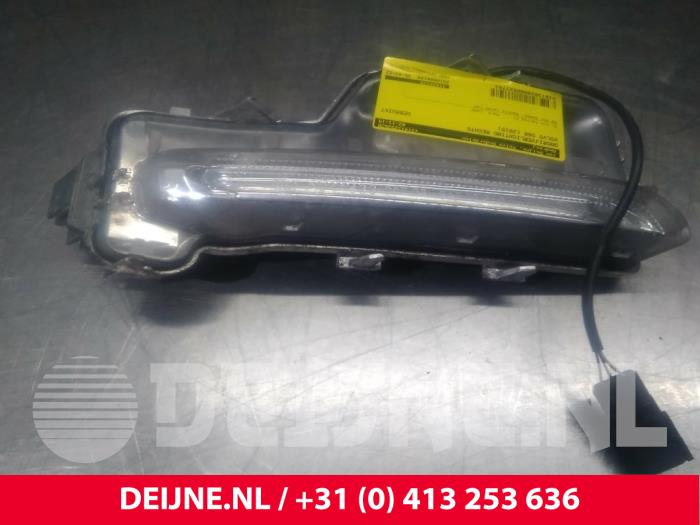 Volvo S60 Dagrijverlichting rechts O23743