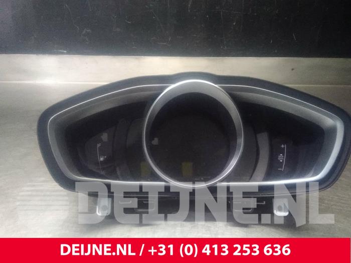 Volvo V40 Tacho - Kombiinstrument KM O23750