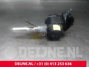 Volvo S80 Rear seatbelt, left O23839 photo 2