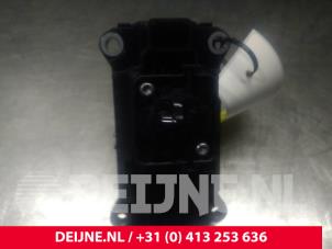 Volvo XC40 Gear stick O23901 photo 3