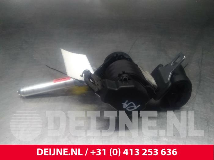 Volvo V70 Veiligheidsgordel rechts-achter O24059