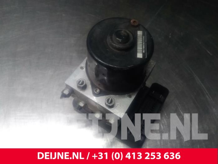 Volvo V50 ABS Pumpe O24121