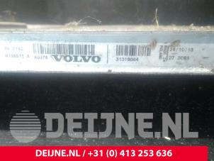 Volvo V40 Kühler O24131 foto 3