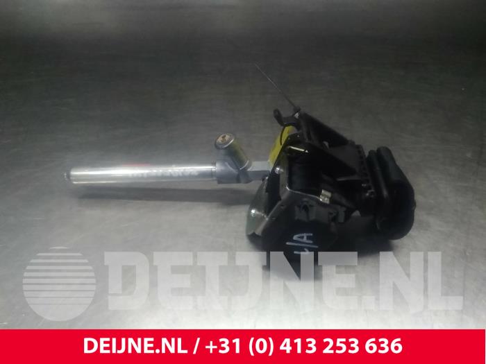 Volvo V70 Sicherheitsgurt links hinten O24133