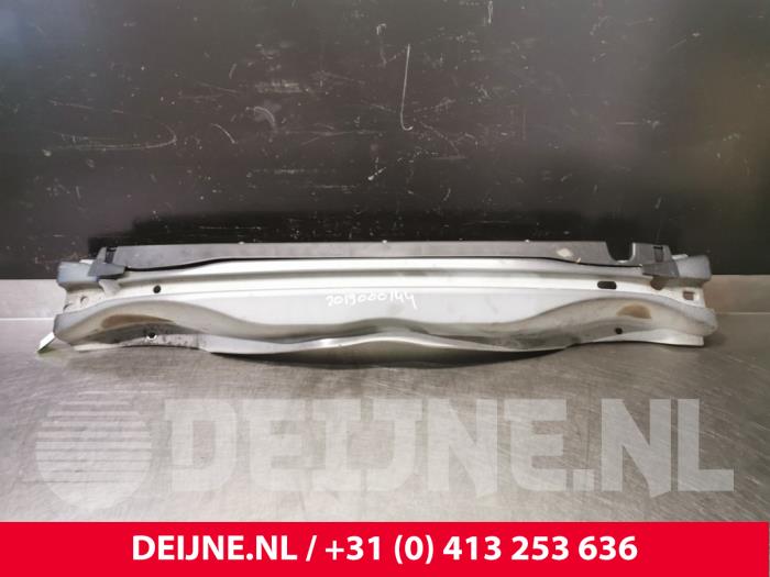 Volvo V70 Bumperframe achter O24233