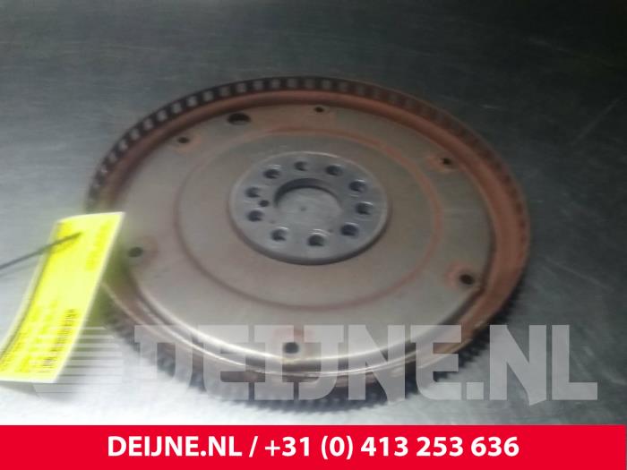 Gebruikte Starterkrans Volvo S60 I (RS/HV) 2.4 20V 140 Prijs € 75,00 Margeregeling aangeboden door van Deijne Onderdelen Uden B.V.