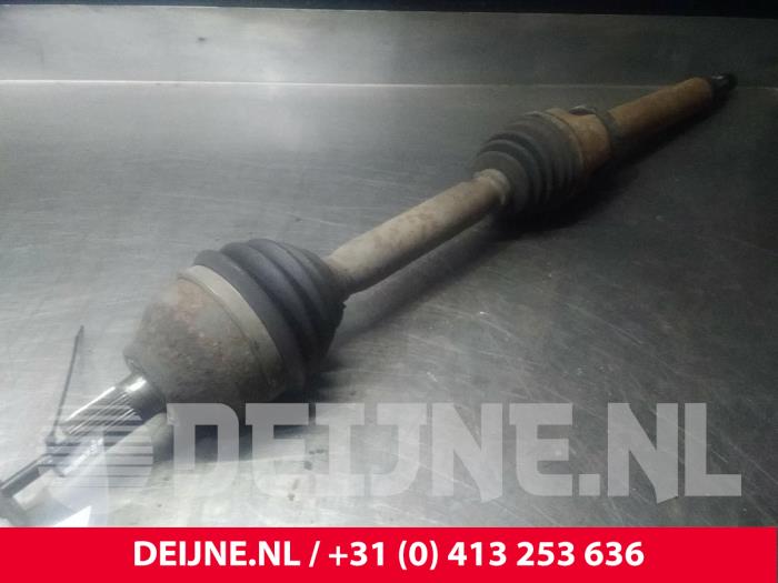 Volvo V50 Aandrijfas rechts-voor O24402