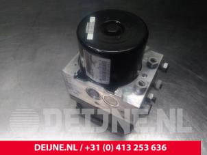 Volvo XC60 ABS Pomp O24415 foto 2