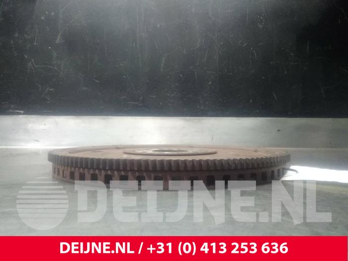 Gebruikte Starterkrans Volvo XC70 (SZ) XC70 2.4 T 20V Prijs € 75,00 Margeregeling aangeboden door van Deijne Onderdelen Uden B.V.