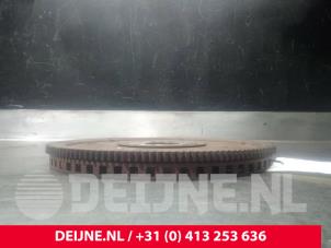 Gebruikte Starterkrans Volvo XC70 (SZ) XC70 2.4 T 20V Prijs € 75,00 Margeregeling aangeboden door van Deijne Onderdelen Uden B.V.