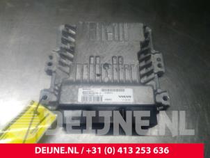 Volvo V70 Engine management computer O24503 photo 2