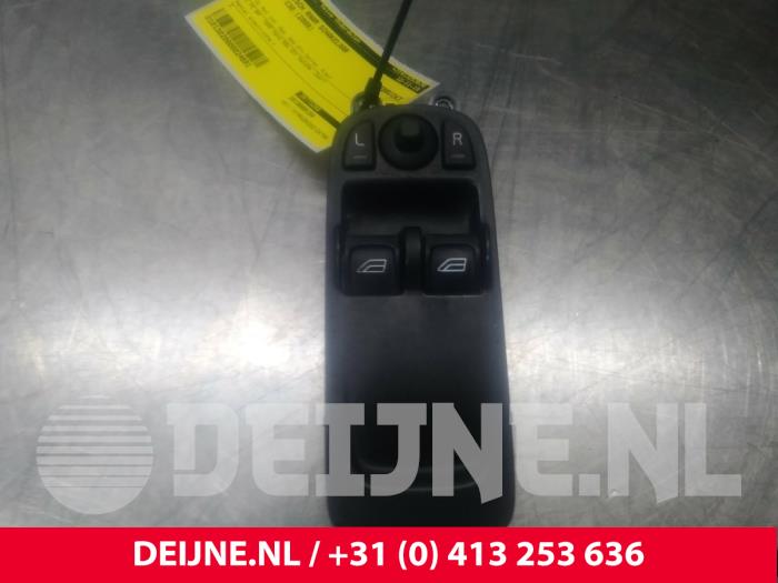 Volvo C30 Elektrisches Fenster Schalter O24691