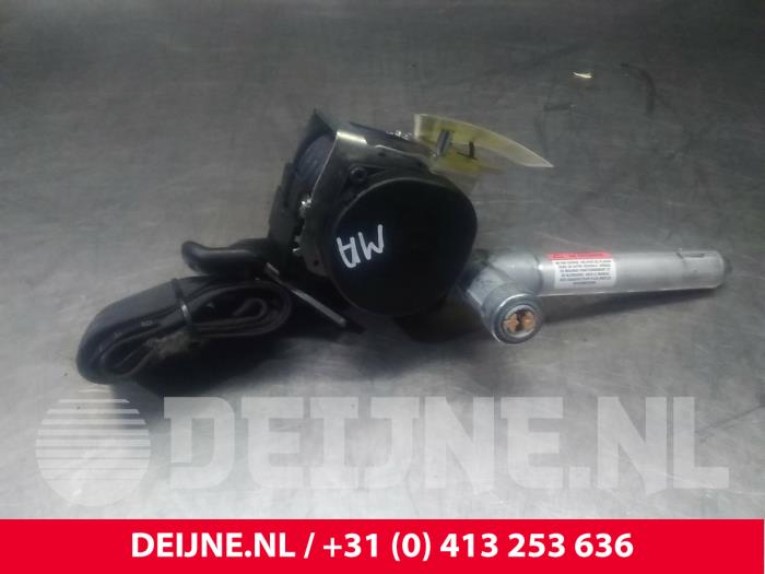 Volvo S80 Sicherheitsgurt Mitte hinten O24703