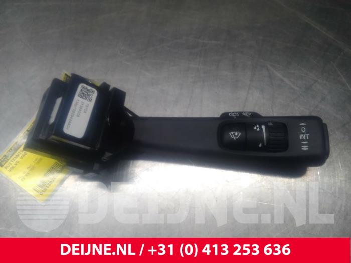 Volvo V40 Ruitenwis Schakelaar O24765