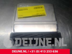 Volvo V70 Engine management computer O24819 photo 2