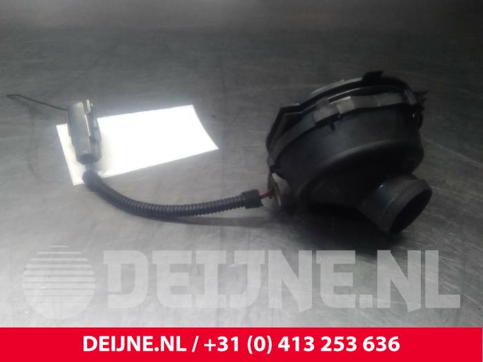 Computer Koeling van een Volvo V70 (SW) 2.4 D5 20V AWD 2005