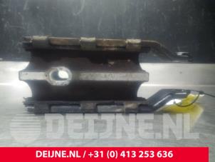 Volvo XC60 Engine mount O25002 photo 3