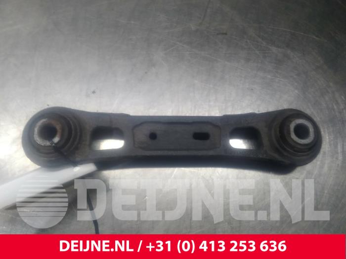 Volvo XC60 Rear lower wishbone, left O25018