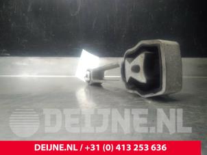 Volvo XC60 Motorsteun O25021 foto 2