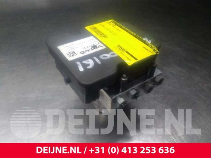 Volvo XC40 ABS pump O25307