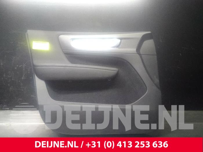 Volvo XC40 Türverkleidung 4-türig links vorne O25426