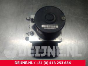 Volvo S40 ABS Pomp O25603 foto 2
