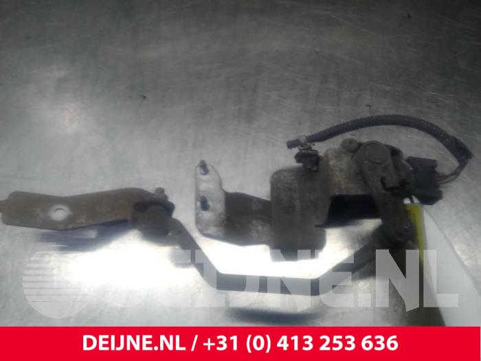 Volvo V40 Xenon Höhenregler O25769