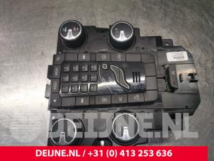 Volvo V40 Heater control panel O26044 photo 2