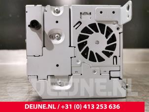Volvo XC60 Regelunit Multi Media O26723 foto 3