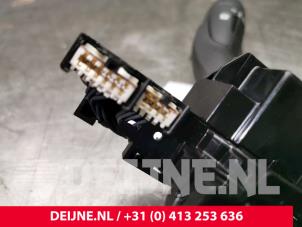 Volvo XC60 Indicator switch O26737 photo 3