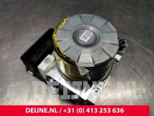 Volvo XC60 ABS Pomp O26762 foto 3