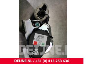 Volvo XC60 Rear seatbelt, right O26768 photo 2